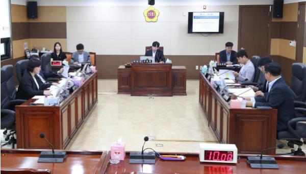 인천시의회 건교위, 미추2구역 재개발 동의서 재징구 등 현안 점검 착수 기사 이미지