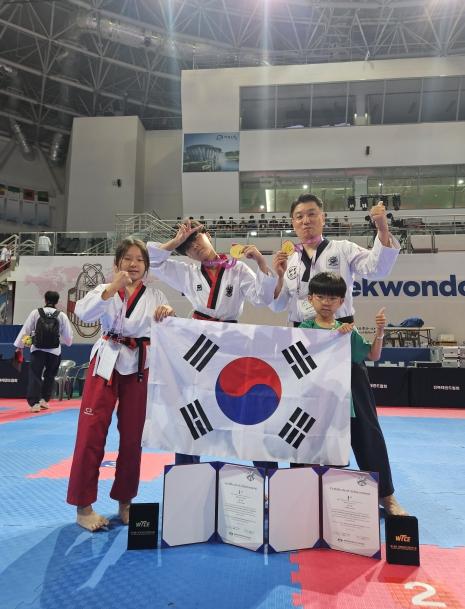 옹진군 영흥면 소재 근자필성 하늘태권도, ‘제18회 세계태권도문화엑스포’서 공인품새 세계 1위  기사 이미지