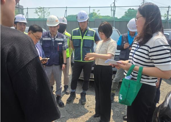 인천 서구의회 김원진, 김춘수 의원, 청라 비산먼지 현장 직접 확인…“행정 조치 실효성 점검” 기사 이미지