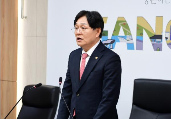 박용철 강화군수 "강화만 빠진 인천철도망 반드시 수정해야"… 강화연결 전철 신설 강력 촉구 기사 이미지